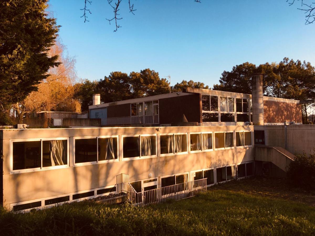 Auberge De Jeunesse Hi Лорьян Экстерьер фото